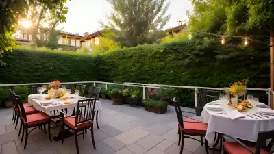 Al Fresco Pasta Perfection A Food Photographer's Dream on the Restaurant Terrace