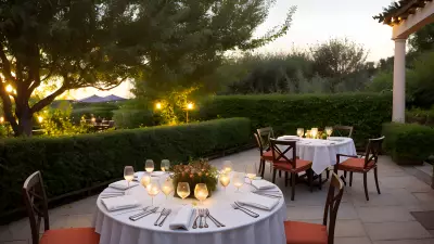 Al Fresco Pasta Perfection A Food Photographer's Dream on the Restaurant Terrace