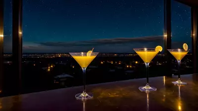 Shimmering Night Capturing the Magic of Starlit Cocktails