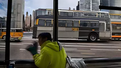 Painting Bus Bound Reflections An Eco Friendly Exploration of Daily Commute