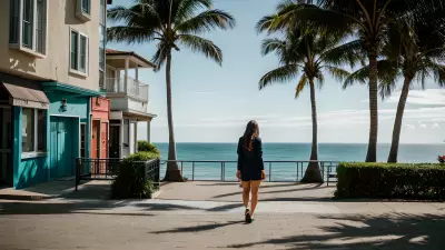 Travel Within the City, Embrace the Ocean