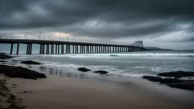 Moody Tales at the Bridge Towards the Ocean