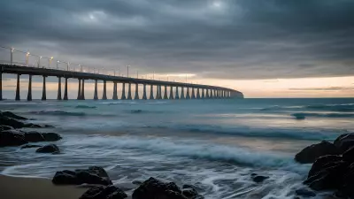 Moody Tales at the Bridge Towards the Ocean