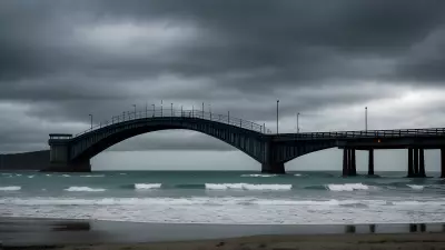 Moody Tales at the Bridge Towards the Ocean