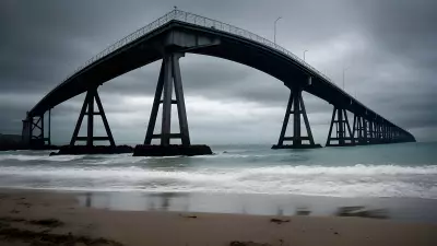 Moody Tales at the Bridge Towards the Ocean